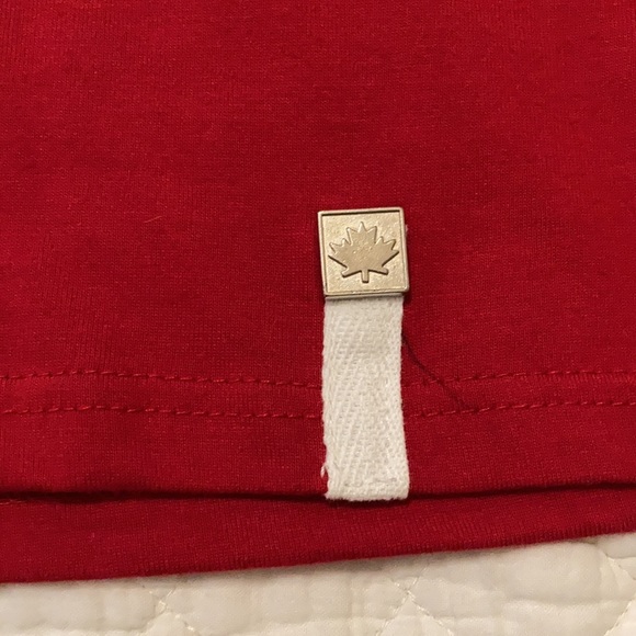 Canada Tshirt New with tags - Picture 3 of 7